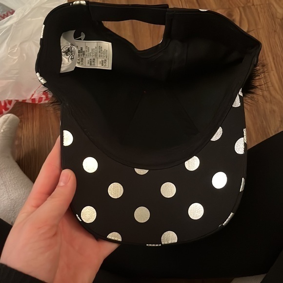 Disney minnie mouse hat with bow - Picture 6 of 8